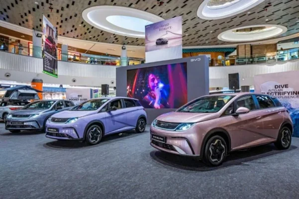 Trải nghiệm thực tế xe điện BYD Dolphin nhỏ gọn, tiện nghi, siêu tiết kiệm