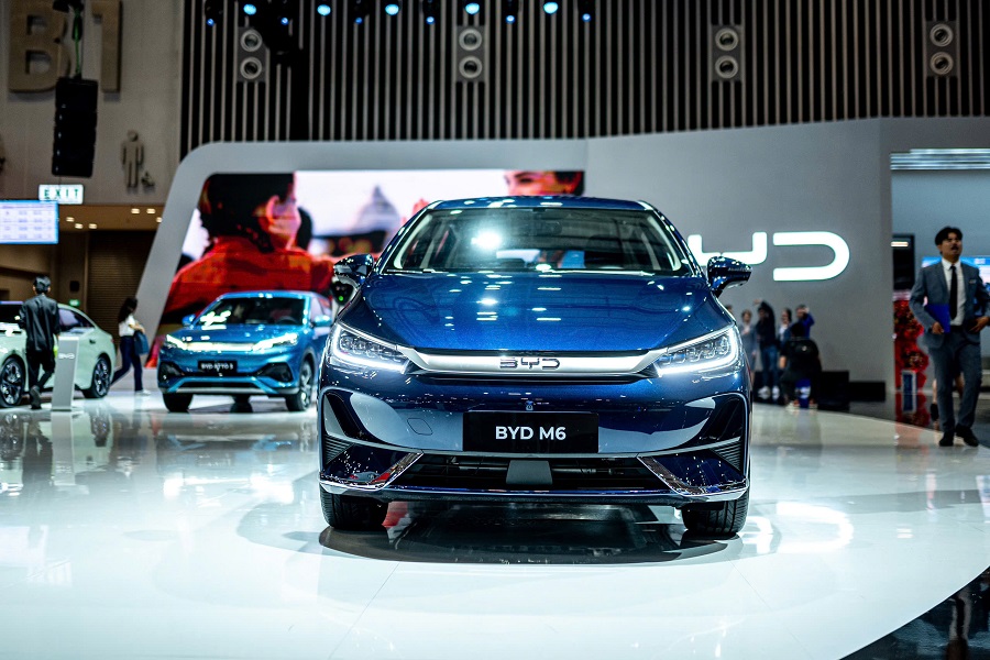 Xe điện BYD M6 có gì? Những tính năng gia đình và dịch vụ không thể bỏ qua